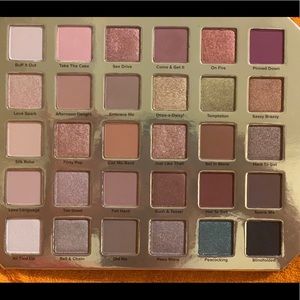Too Faced natural Lust eyeshadow palette.